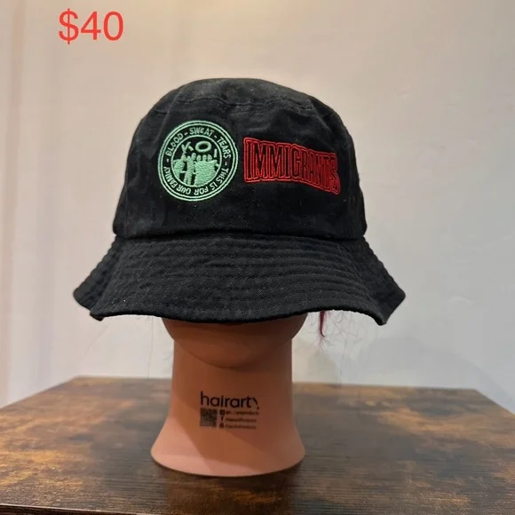 All are 15$ unless stated otherwise - Picture 3 of 16